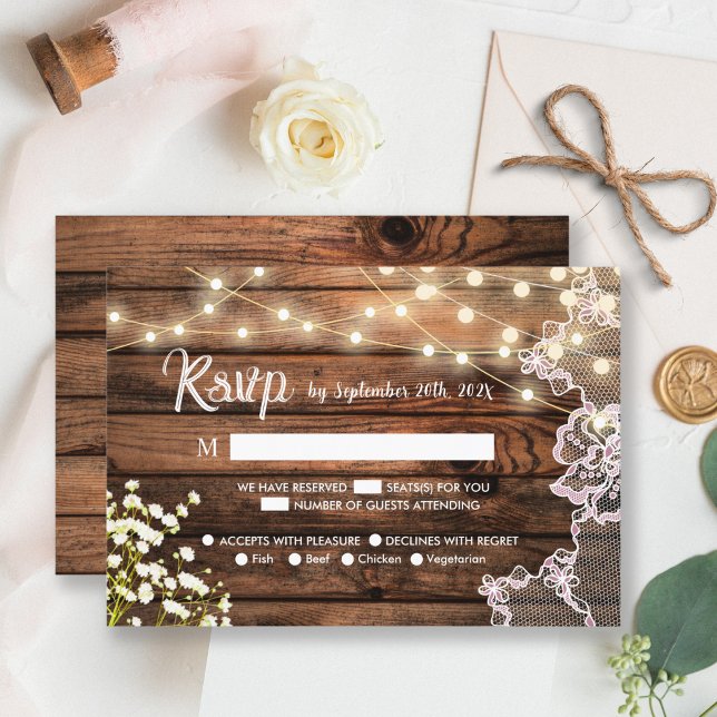 Rustic Wood Gipskraut & Lace Wedding RSVP Karte (Von Creator hochgeladen)