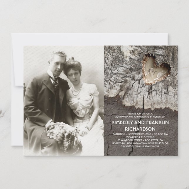 Rustic Wood Heart Foto Hochzeit Jahrestag Einladung (Vorderseite)