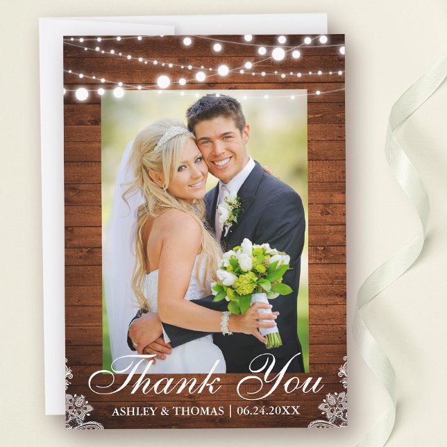 Rustic Wood Lights Lace Wedding Foto Vielen Dank Dankeskarte (Customize to change text size, text style or to add text to back of card.)