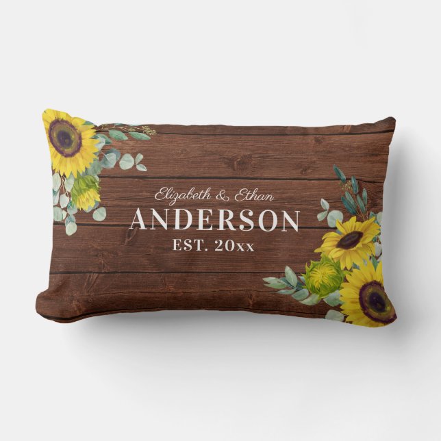 Rustic Wood Sunflower Mr. Newlywed Throw Kissen (Vorderseite)