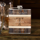 Rustic Wood Tone Wedding Trauzeuge Flachmann<br><div class="desc">Die rustikale Holztone Hochzeitsflasche ist ein ausgezeichnetes Geschenk für Ihre Hochzeitsfeier oder Junggesellenparty.</div>