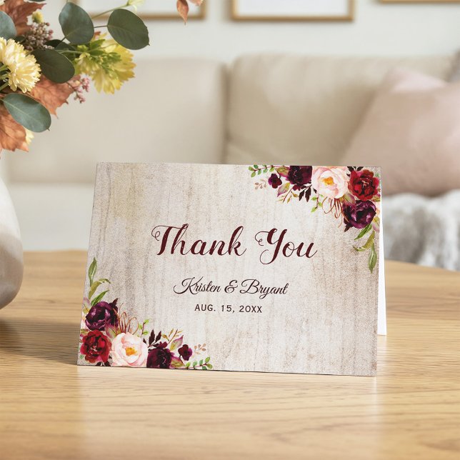 Rustic Woodgrain Look Burgundy Floral Vielen Dank Dankeskarte (Von Creator hochgeladen)