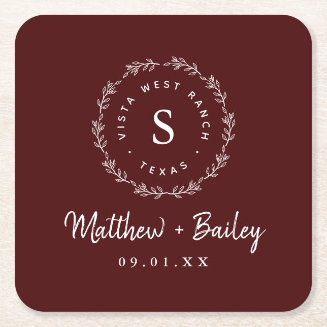 Rustic Wreath Wedge Monogram | Burgund Rechteckiger Pappuntersetzer (Vorderseite)