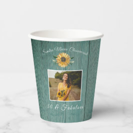 Rustikal 50 und vornehm | Sonnenblumen Grünes Holz Pappbecher