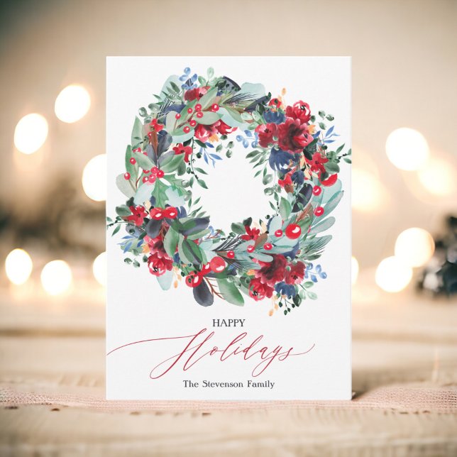 Rustikal blumenrot blauer Weihnachtskranz glücklic Feiertagskarte (Rustic floral red navy blue Christmas wreath happy Holiday Card)