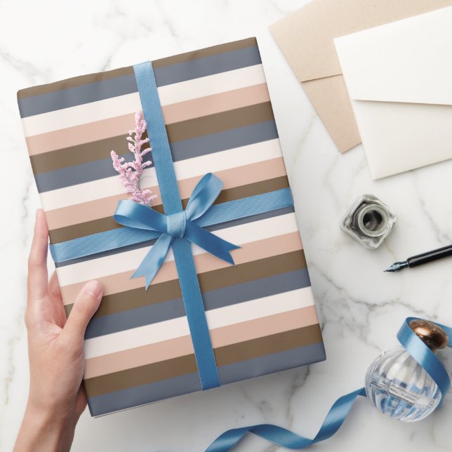 Rustikal Eleganter Horizontaler Streifen Rosa Brau Geschenkpapier (Schenken)
