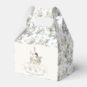 Rustikal, etwas sonnig ist ein floraler Girl-Cotat Geschenkschachtel