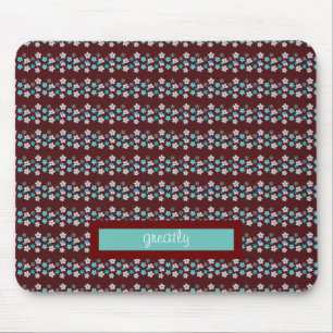 Rustikal, modern und blumenreich mousepad