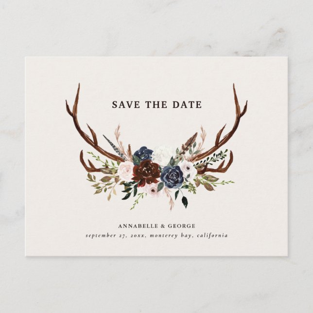 Rustikale Antlers Drehbuch Bordeaux Blumenhochzeit Ankündigungspostkarte (Vorderseite)