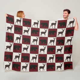 Rustikale Bären- und Hirschplätze, dunkelrote und  Fleecedecke