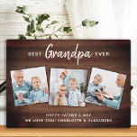 Rustikale beste GRANDPA je Custom Foto Vatertag Fotoplatte<br><div class="desc">Überraschung Großvater an diesem Tag Väter mit einer personalisierten 3-Foto-Plakette. "Best GRANDPA Ever" Personalisieren Sie diese Großvaterplakette mit Fotos, Botschaften und Namen. Besuchen Sie unsere Kollektion für die Tagesgeschenke und personalisierten Papa-Geschenke des besten Großvaters. COPYRIGHT © 2020 Judy Burrows, Black Dog Art - Alle Rechte vorbehalten.Rustic Best GRANDPA je Custom...</div>