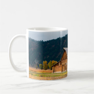 Rustikale Blockhütte im Grand Teton Nationalpark, Kaffeetasse