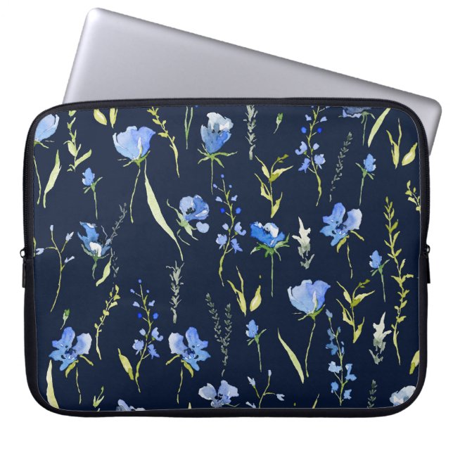 Rustikale Blüten: botanische Illustration. Laptopschutzhülle (Vorderseite)
