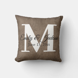 Rustikale braune Leinen-Monogramm-Familienname Hoc Kissen
