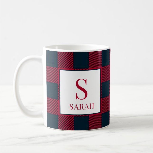 Rustikale Buffalo-Rot-Schwarz-Karo-Monogramm-Name Kaffeetasse (Links)