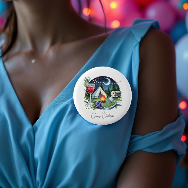 Rustikale Campbrücke Personalisierter Junggeselinn Button (Rustic Camp Bride Personalized Bachelorette Party Button)