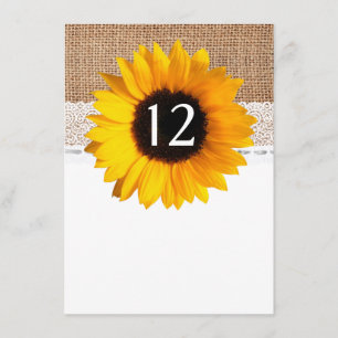 Rustikale Chic-Sonnenblumen-Hochzeitstisch-Nummer Einladung