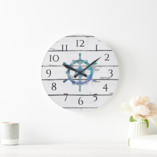 Rustikale Dekoration des Schiffes mit blauem Rad Große Wanduhr