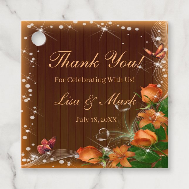 Rustikale Dunkelholz-Blütenschmetterlingshochzeit Geschenkanhänger (Vorderseite)