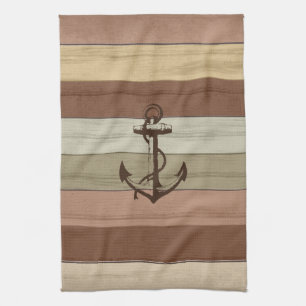 Rustikale Erdtöne aus Holz, nautische Streifen und Geschirrtuch