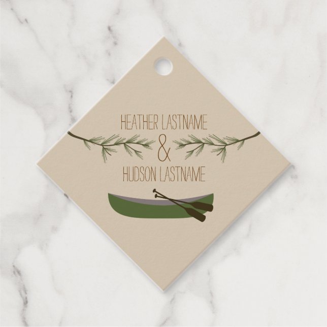 Rustikale Evergreen Branches Canoe Wedding Geschenkanhänger (Vorderseite)