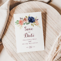 Rustikale Gold-Blätter und Blumenblätter Save the