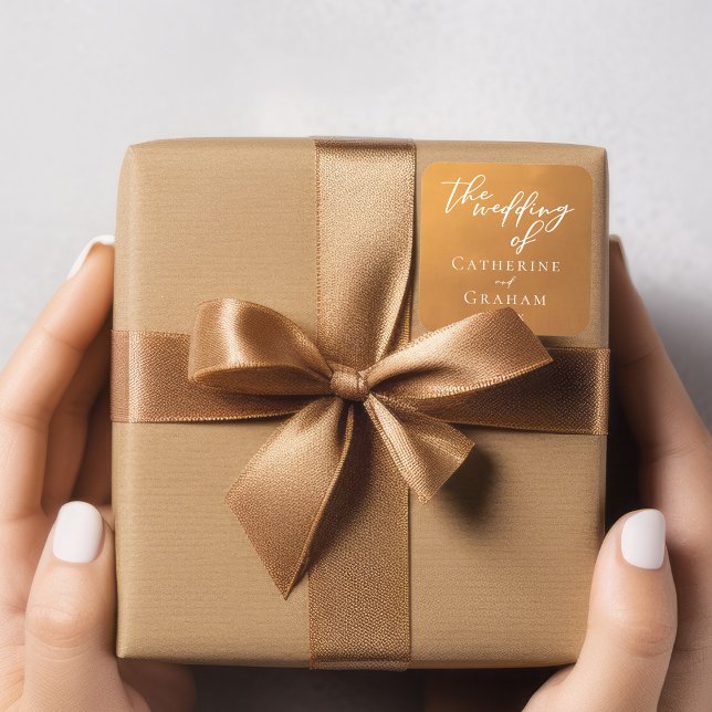 Rustikale Goldtypografie Einfache Hochzeit im Herb Quadratischer Aufkleber (Von Creator hochgeladen)