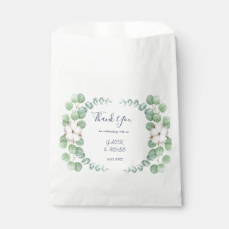 Rustikale Grüne Eukalyptus Sommerhochzeit. Geschenktütchen