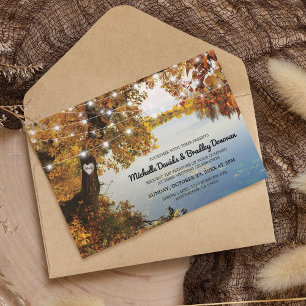 Rustikale Herbstbaum-Hochzeit am See Einladung