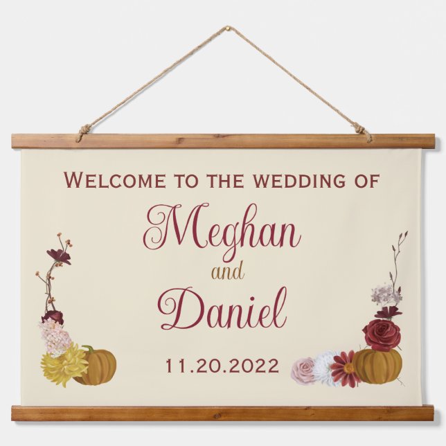 Rustikale Herbstblütenhochzeit Wandteppich Mit Holzrahmen (Vorne)