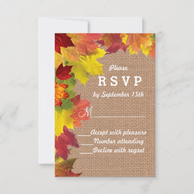 Rustikale Herbstlaub Burlap Wedding RSVP Karte (Vorderseite)