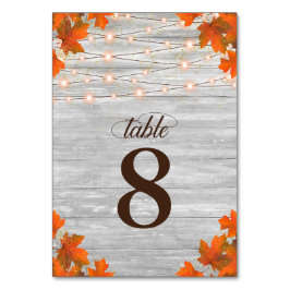 Rustikale Herbstlaube mit Streicheleien Tischnummer