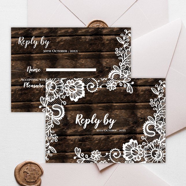 Rustikale Hochzeit aus Holz und weißem Spitzen RSVP Karte (Rustic Wood and White Lace Floral Wedding RSVP Card)
