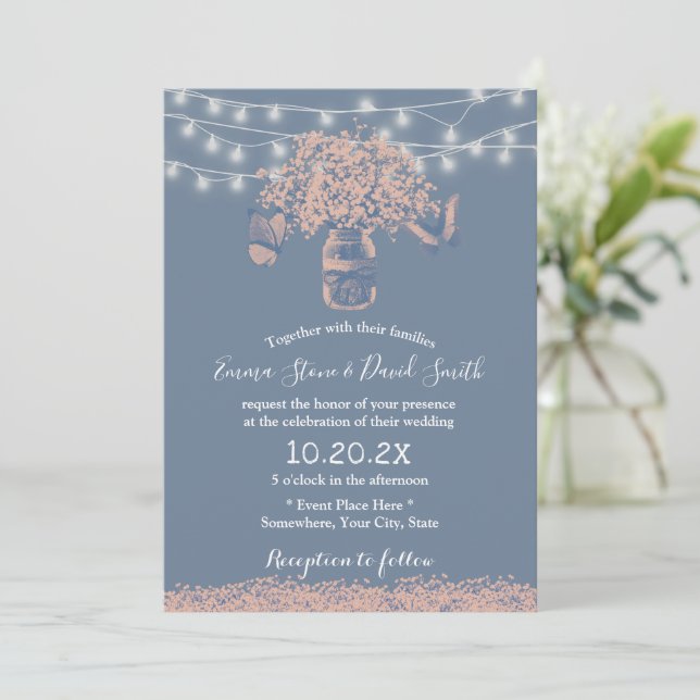 Rustikale Hochzeit Dusty Blue Gipskraut Floral Jar Einladung (Stehend Vorderseite)