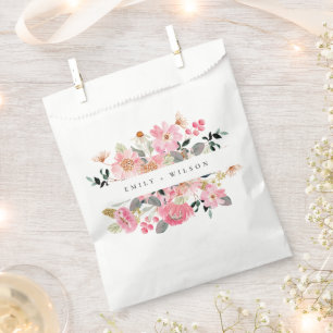 Rustikale Hochzeit mit lebendigem Rosa Wasserfarbe Geschenktütchen