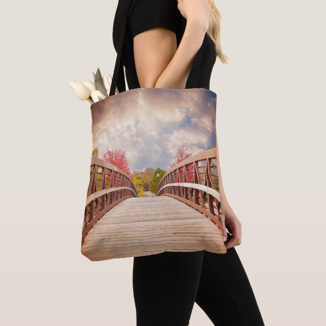 Rustikale Holzbrücke im Land Tasche (Von Nahem)