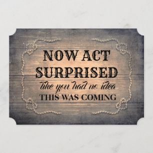 Rustikale hölzerne Spaß-Brautjungfer/Trauzeugin Einladung