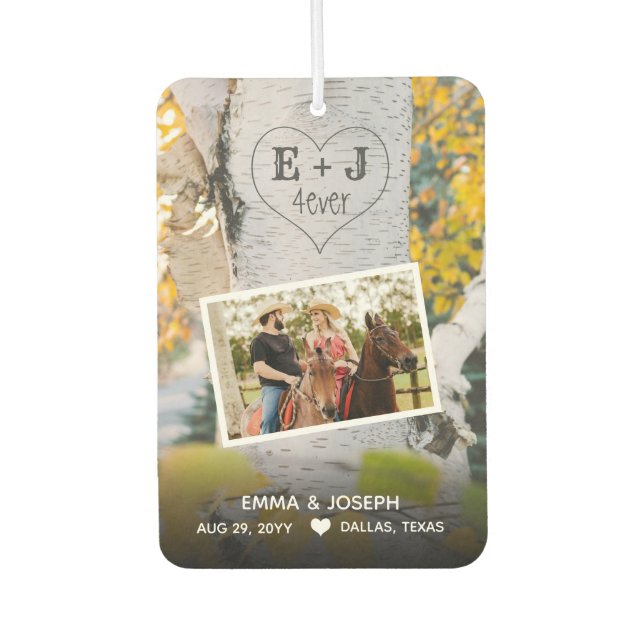 Rustikale Initialen 4ever Herz-Carved-Tree-Hochzei Autolufterfrischer (Vorderseite)