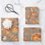 Rustikale Kraft getrocknete Orangenscheiben Gewürz Geschenkpapier Set<br><div class="desc">Kraft Papier Stil Weihnachtsverpackung für die Ferien. Geben Sie Ihren Geschenken einen rustikalen Kraftsack,  der Winterthemen wie Waldland,  Wintertiere,  Vögel,  Fichten,  Heiligenbäume,  Beeren,  Winterwald,  Lebkuchen,  Kuchen,  getrocknete Orangenscheiben,  Gewürze und Nelken,  Kekse und Pfefferminzlatten,  die alle in schönen Wasserfarben gestrichen sind,  umfasst.</div>