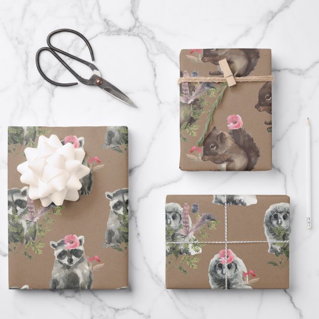 Rustikale Kraft Woodland Baby Racoon Eichhörnchen Geschenkpapier Set (Vorderseite)
