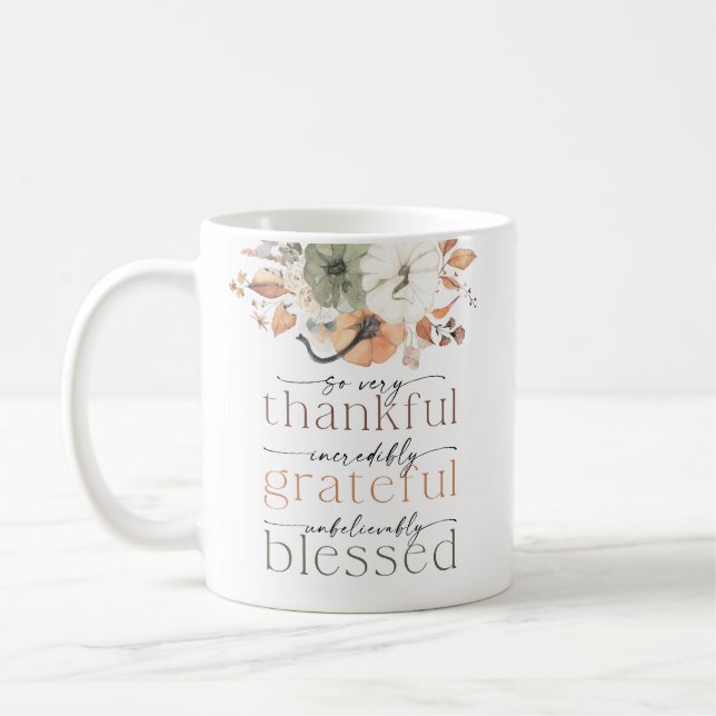 Rustikale Kürbis-Thanksgiving-Dinner-Tasse Kaffeetasse (Links)