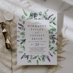 Rustikale Lavendel- und Eukalyptus-Blumenzange Einladung<br><div class="desc">Diese rustikale Lavendel und eukalyptus Blumenrahmen Einladung ist perfekt für eine einfache und elegante Hochzeit im Freien. Das Blumendesign zeichnet sich durch Aquarelleukalyptus-Blätter und Grünpflanzen mit lila Wildblumen aus.</div>
