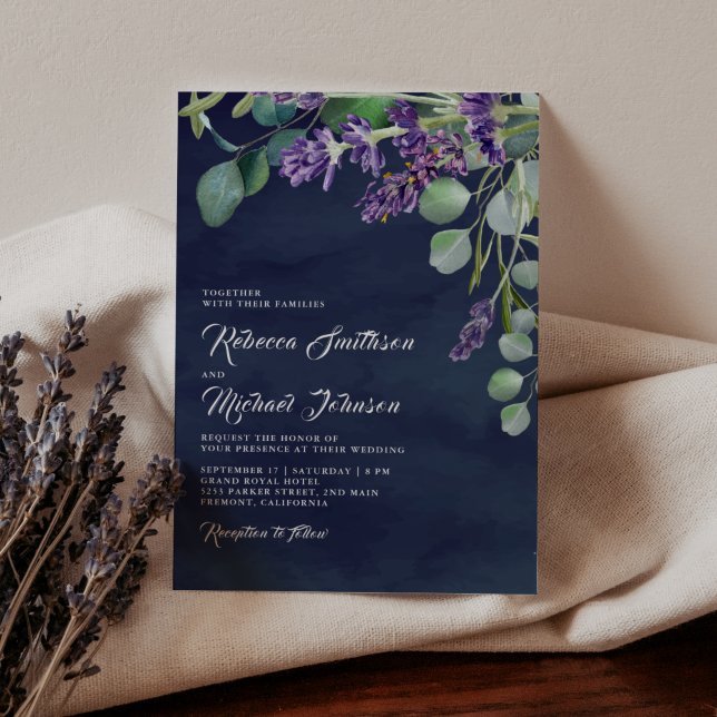 Rustikale Lavendel und Eukalyptus Navy Blue Weddin Einladung (Von Creator hochgeladen)
