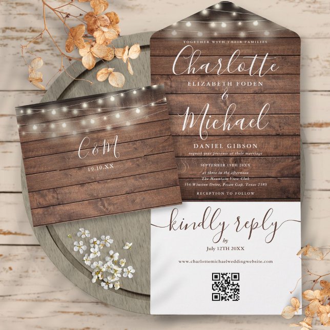 Rustikale Lichterkette QR-Code Monogramm Hochzeit  All In One Einladung (Rustic String Lights QR Code Monogram Wedding All In One Invitation)