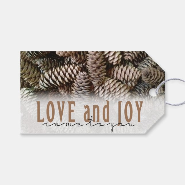 Rustikale Liebe und Joy Pine Cone Geschenkanhänger (Vorderseite (Horizontal))