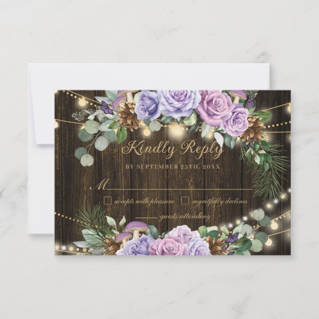 Rustikale Lila Blütenwälder Quinceañera RSVP Karte (Vorderseite)