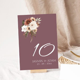 Rustikale lila-pfirsichfarbene Floral-Hochzeitstis Tischnummer