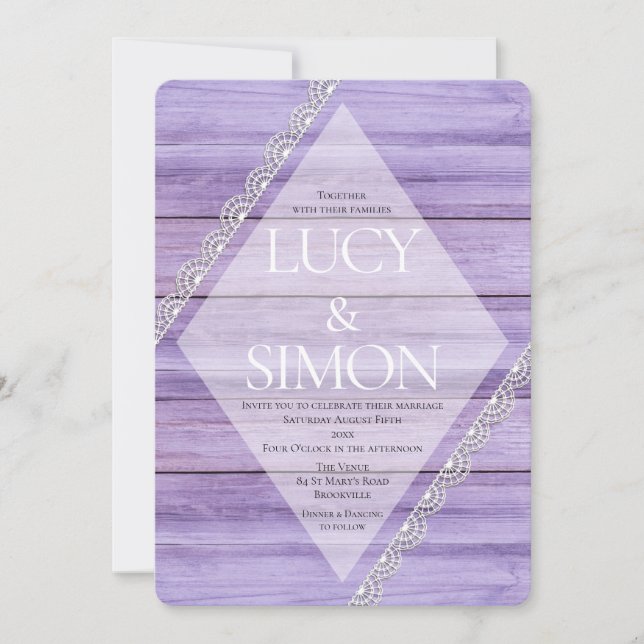 Rustikale Lilac Wood & Lace Country Style Wedding Einladung (Vorderseite)