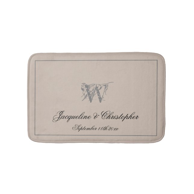 Rustikale Monogram & Names New Wedding Chic Badematte (Vorderseite)