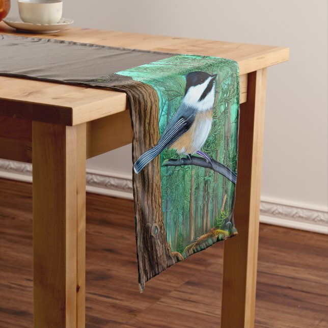 Rustikale Pine Chickadee Kurzer Tischläufer (Beispiel)